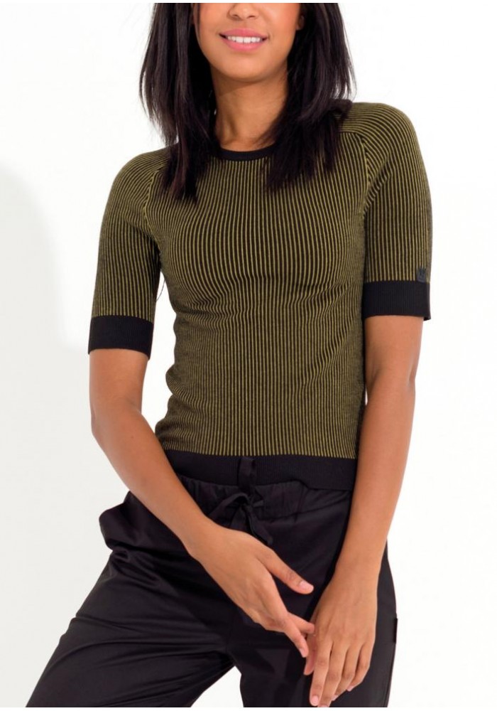 Magenta kötött felső